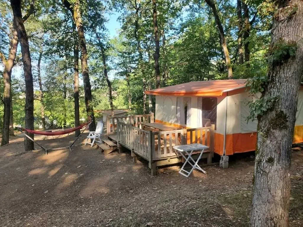 Camping 3 Etoiles - Piscine - Eehcdb Soturac Kemp