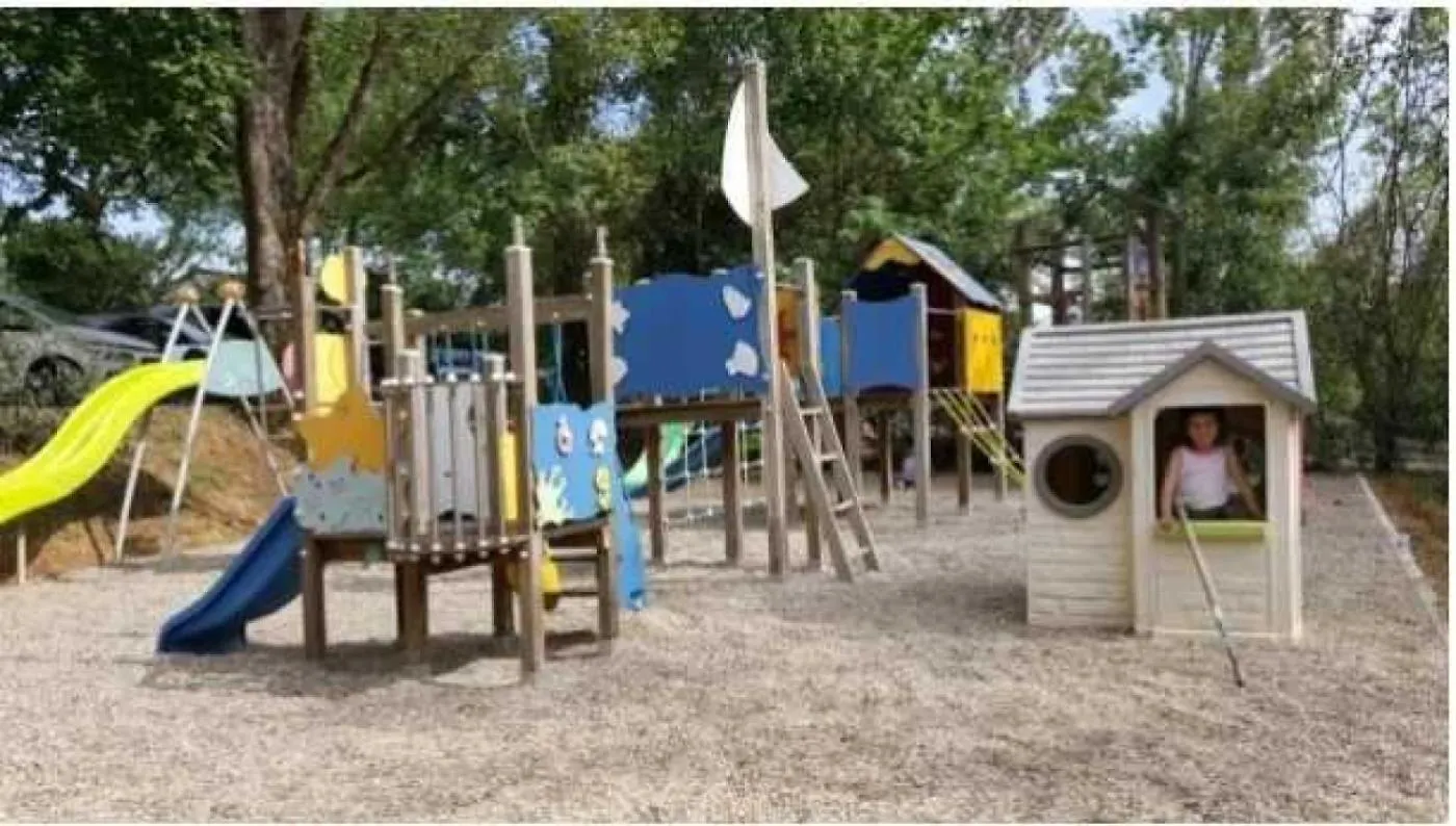 Camping 3 Etoiles - Piscine - Eehcdb Soturac Francie